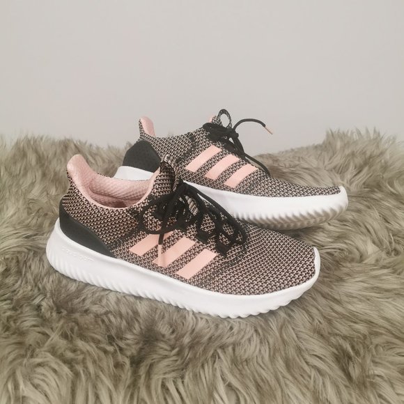 Adidas Cloud Foam Ultimate